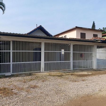 0005.04 - Maranduba - Casa - 3 Dorm - 14 Pess - 3 Quadras Do Mar - Piscina Coletiva - Wifi - Ar Condicionado Villa อูบาตูบา ภายนอก รูปภาพ
